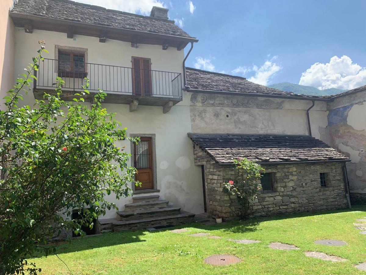 Appartamento Di Vacanza Casa Leoni Verscio Dış mekan fotoğraf